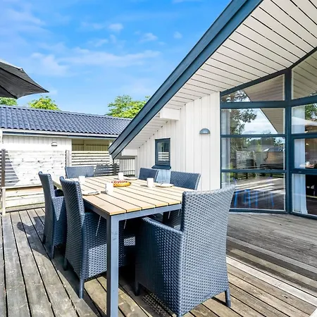 Truls - 800m From The Sea In Lolland- Falster And Mon By Interhome Holiday home